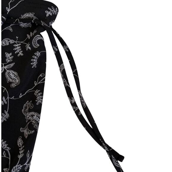 Merona Paisley Floral Wrap Skirt S Boho Minimalist Grunge Retro Black White - Picture 6 of 6